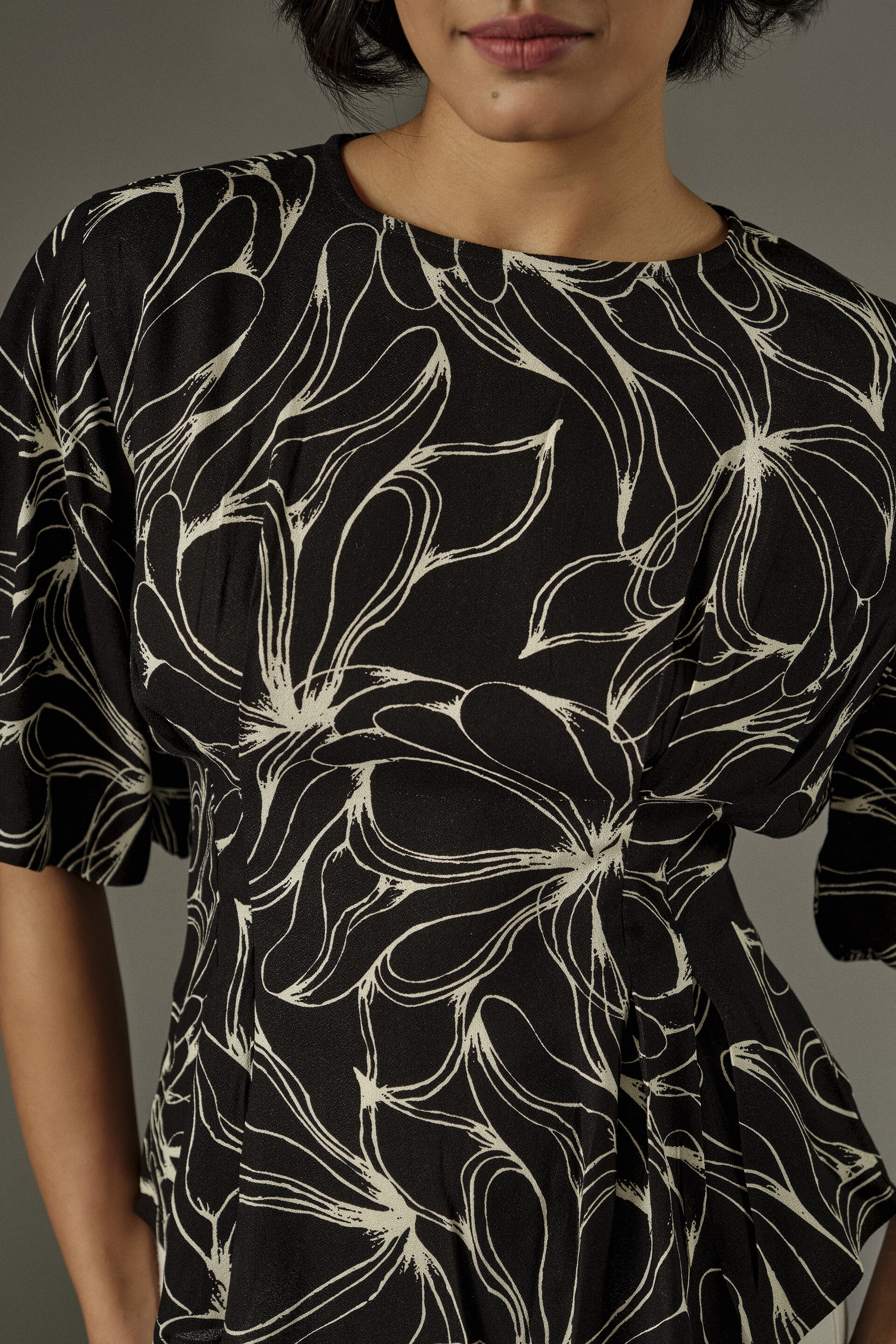 Abstract Florals Peplum Top in Black, Black, image 4